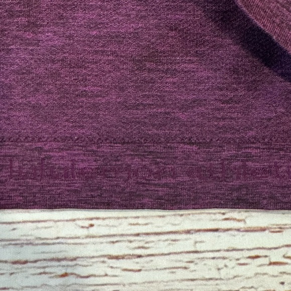 Lululemon Swiftly Tech Racerback in Black / Chilled Grape Sz 8 - Picture 9 of 11